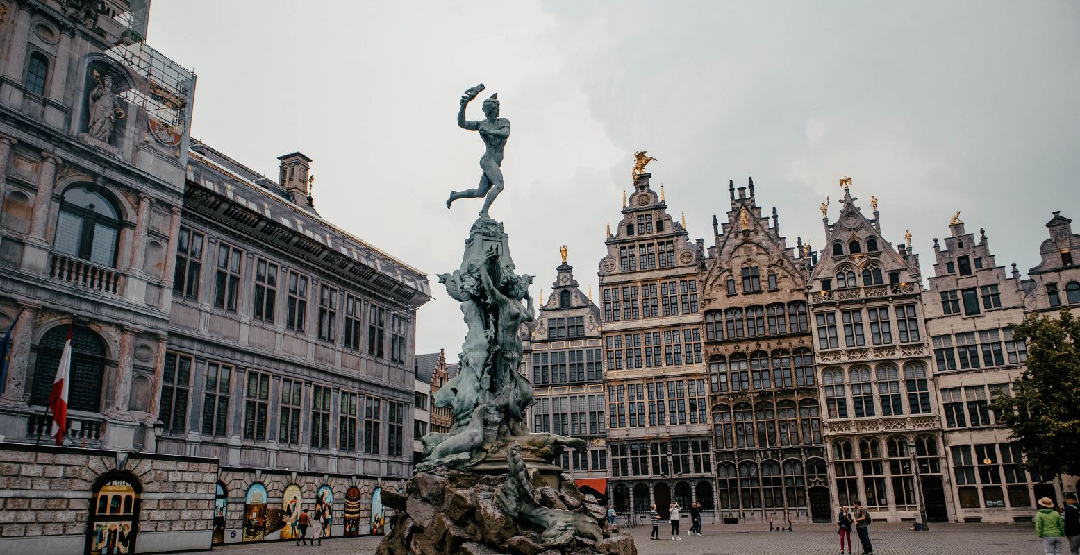 Stedentrip naar Antwerpen? Boek een With Locals-Tour en bekijk de stad vanuit de ogen van een Antwerpenaar. Foto:  Unsplash License  © Ernest Ojeh