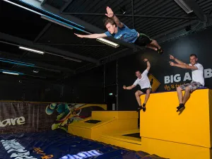 Jumpsquare Amsterdam Vergeet zwaartekracht en jump!