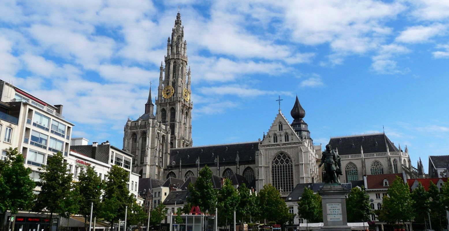 Onmisbaar tijdens een dagje Antwerpen: Onze Lieve Vrouwekathedraal. Foto: via  Pixabay 