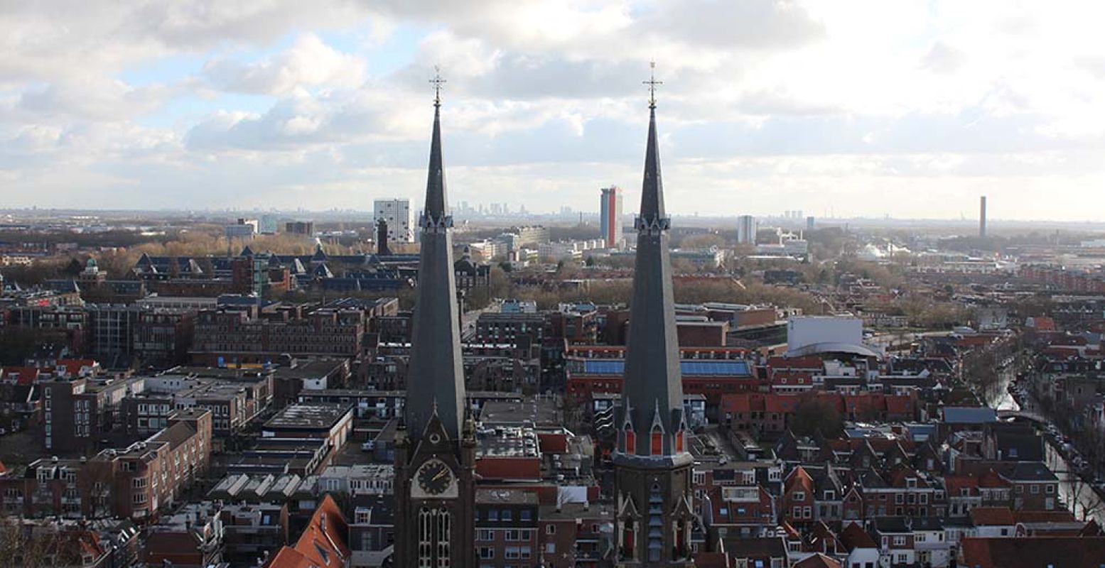 Bij helder weer zie je Rotterdam in de verte liggen. Foto: DagjeWeg.NL.