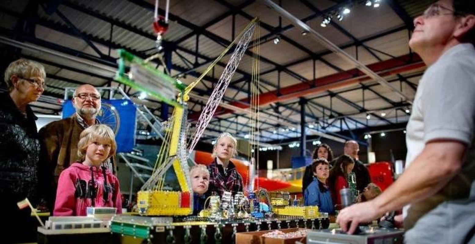 Leuke proefjes en workshops voor kinderen in oktober. Foto: Oktober Kennismaand