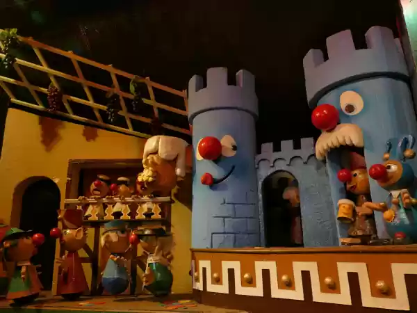 Het mini Carnaval Festival waar het ooit allemaal mee begon, is er nog steeds. Foto: Mini Efteling Het mini Carnaval Festival waar het ooit allemaal mee begon, is er nog steeds. Foto: Mini Efteling