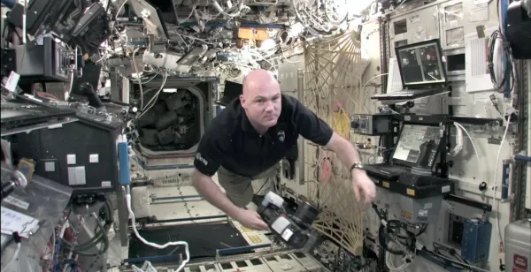 Bewonder onze planeet vanuit de ogen van een astronaut