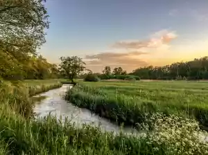 Wandelen door het stroomdal Fotobeschrijving: Oudemolensche diep. Foto: T. Manak.