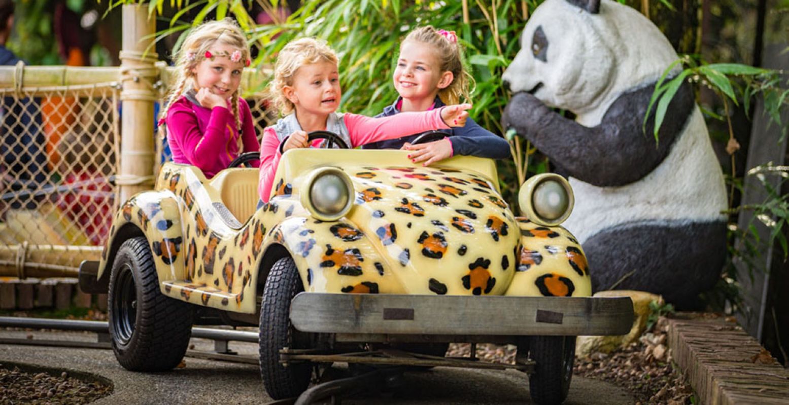 In Pretpark Julianatoren kunnen ook jonge kinderen stoer op safari. Foto: Julianatoren © Levin den Boer