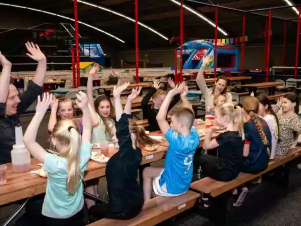 Gezellig hier je feestje vieren. Foto: Indoorpretpark Maassluis