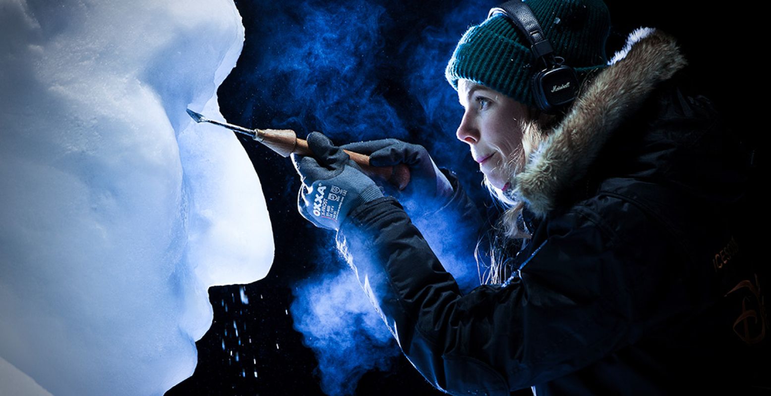 De veertig beste ijskunstenaren ter wereld hebben maandenlang gewerkt om 25 wereldberoemde verhalen uit te beelden in sculpturen van sneeuw en ijs. Foto: Het Nederlands IJsbeelden Festival.