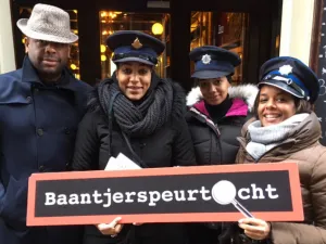 Baantjer Speurtocht Amsterdam Lossen jullie het misdrijf op? Foto: Amsterdam Excursies