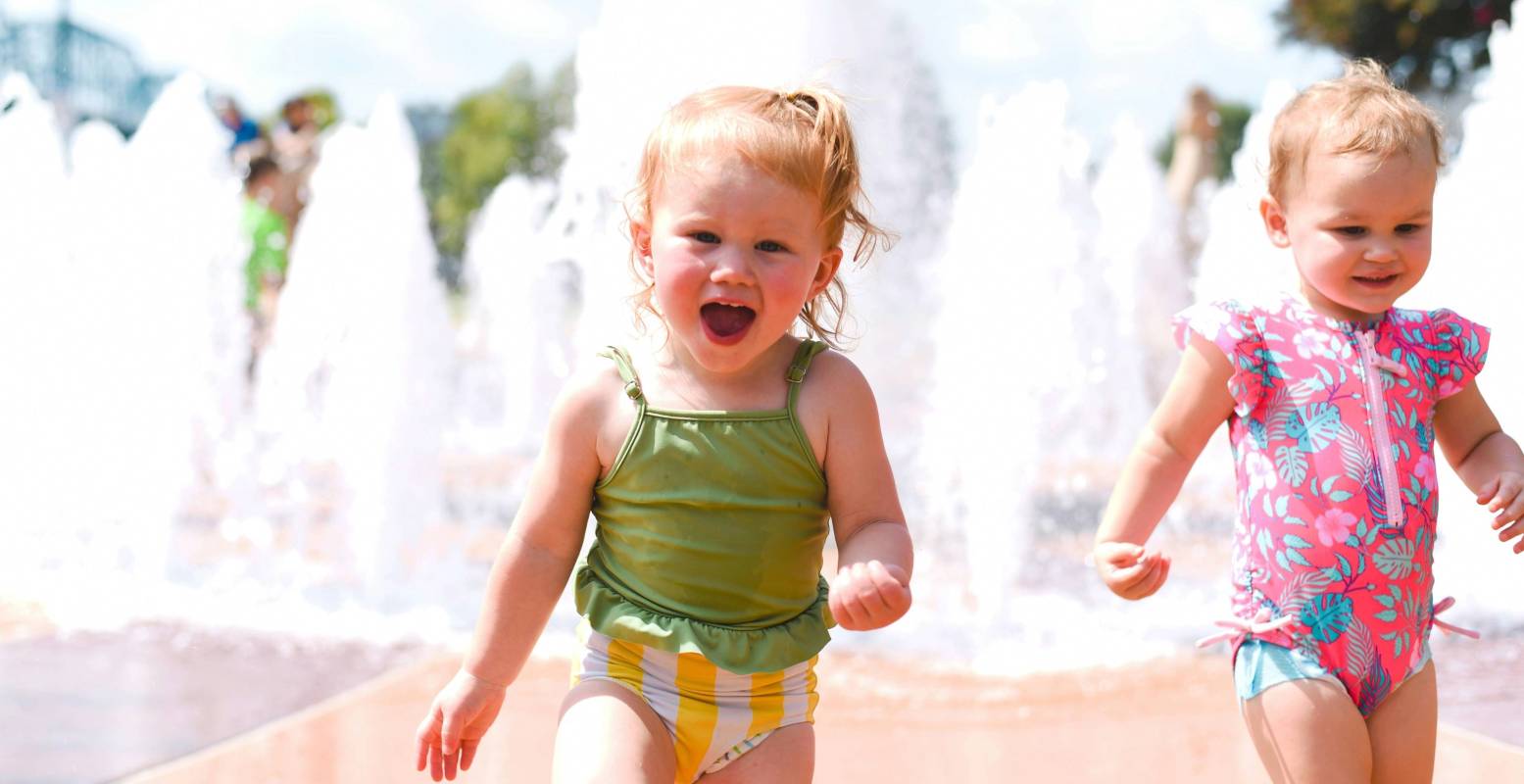 Zoek verkoeling voor jou en je peuter! Foto: Unsplash Zoek verkoeling voor jou en je peuter! Foto: Unsplash