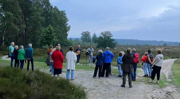 Muzikale wandeling op de Sprengenberg Muzikale wandeling op de Sprengenberg | Foto ge&uuml;pload door gebruiker Natuurmonumenten.