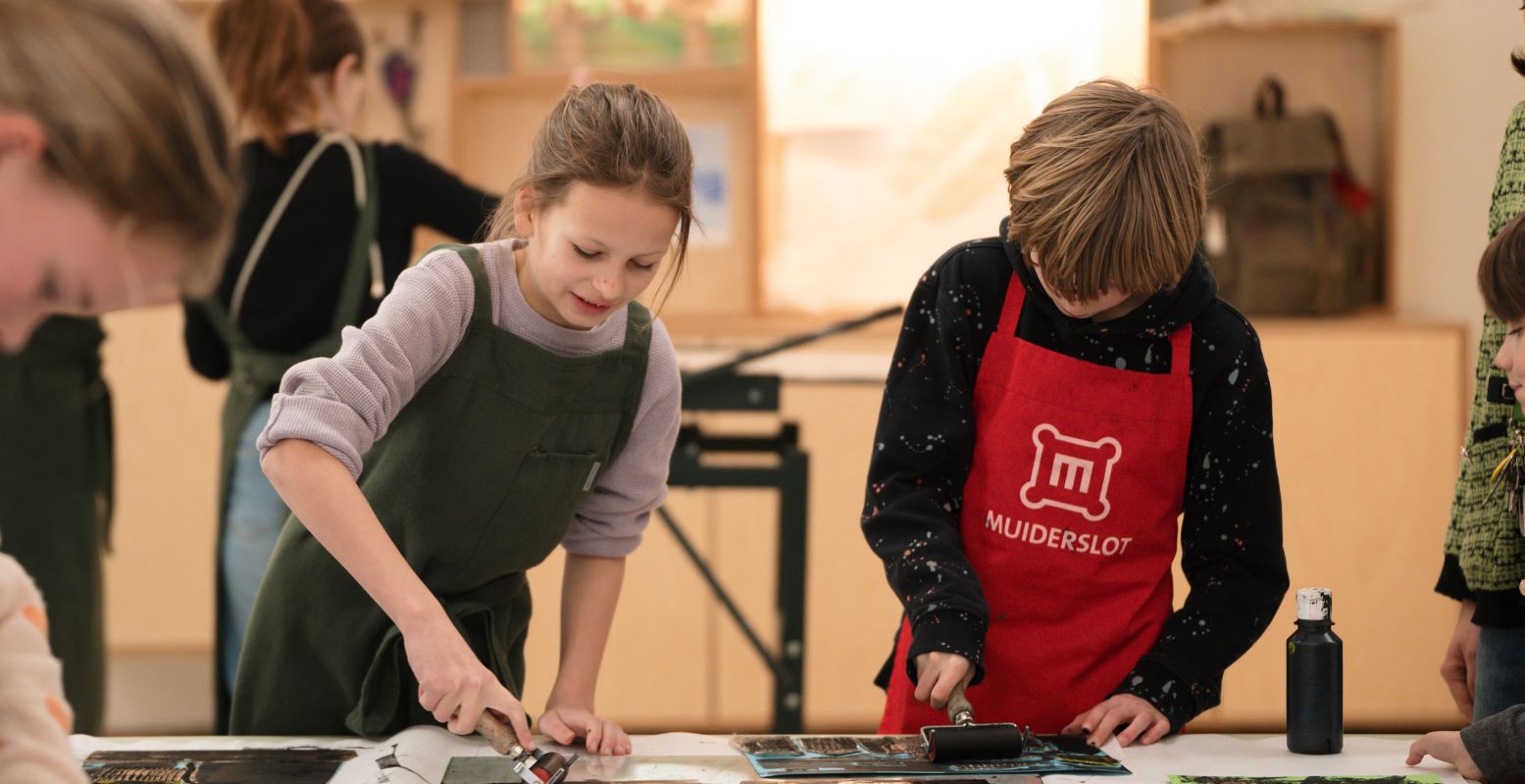Activiteiten voor jong en oud, bijvoorbeeld in Kasteel Muiderslot. Foto: Muiderslot Activiteiten voor jong en oud, bijvoorbeeld in Kasteel Muiderslot. Foto: Muiderslot