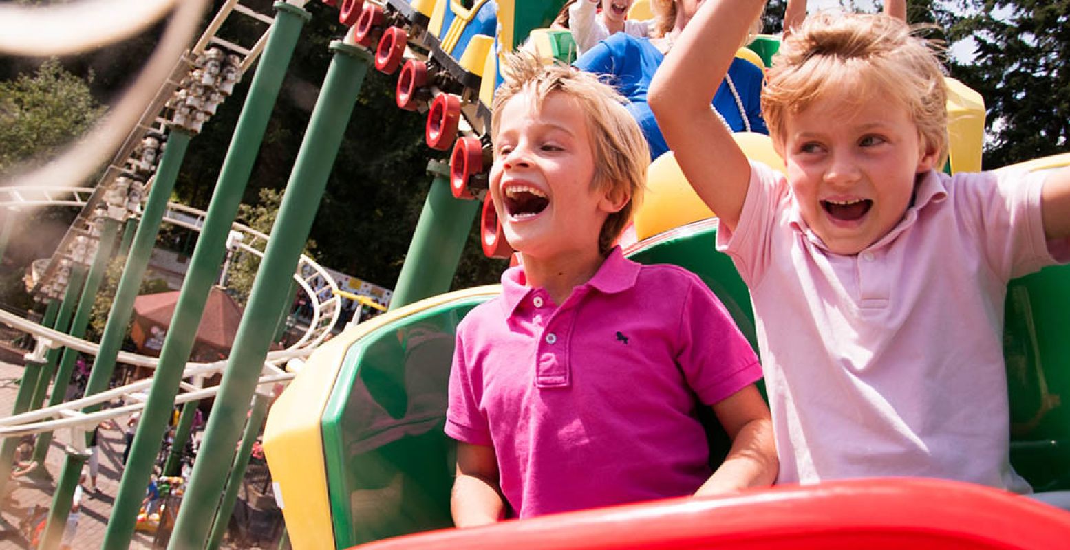 Welke uitjes waren het populairst in april? Een dagje naar een pretpark stond sowieso hoog op het lijstje! Foto: Julianatoren.