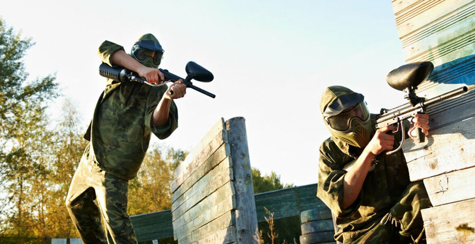 Jaag op je vrienden tijdens een potje paintball bij Fundustry. Foto: Fundustry Events