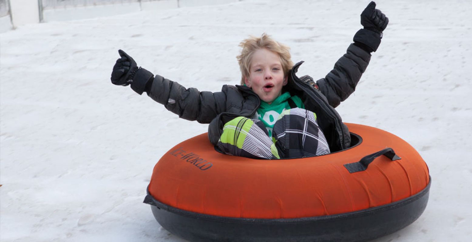 Volop winterpret in het Nederlands Openluchtmuseum.