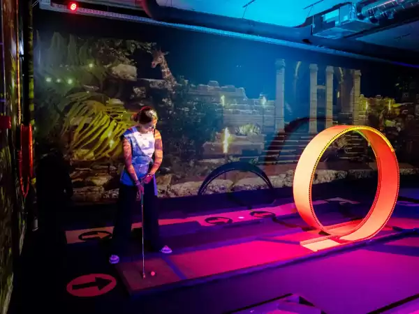De 3D-minigolf is een onvergetelijke experience. Foto: Sing & Swing De 3D-minigolf is een onvergetelijke experience. Foto: Sing & Swing