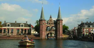 Vier Pinksteren met een dagje uit in Friesland De Waterpoort in Sneek. Foto: NBTC Holland Marketing.