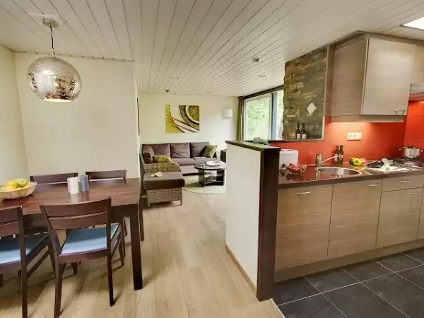 Interieur van de bungalow.