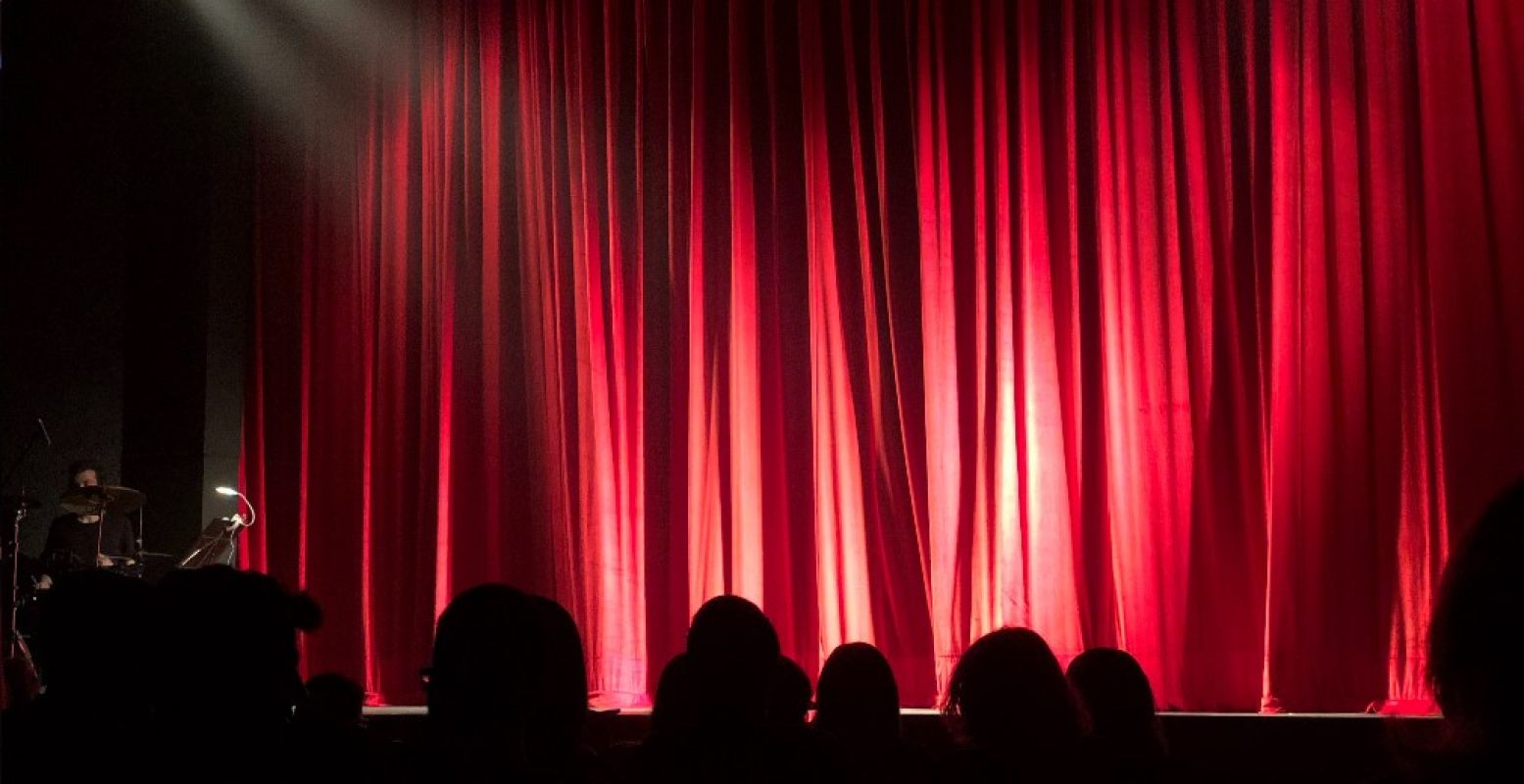 Naar het theater in het Nationaal Theaterweekend! Foto:  Pexels.com 