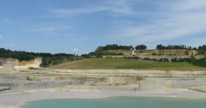 Ontdek het leven van vroeger en nu in de ENCI groeve Ontdek het leven van vroeger en nu in de ENCI groeveFoto geüpload door gebruiker Natuurmonumenten.