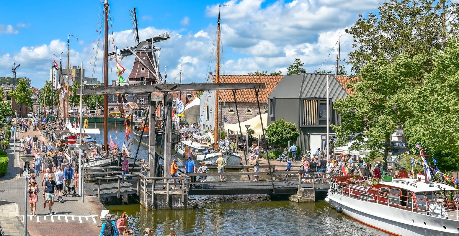 Gezelligheid in Meppel tijdens het Grachtenfestival van 9 tot en met 11 juni. Foto: Organisatie Grachtenfestival