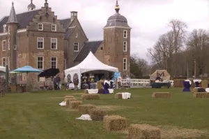 Vier de lente met een fair! De lentefair in Ruurlo in 2009. Foto: Lentefair Ruurlo.