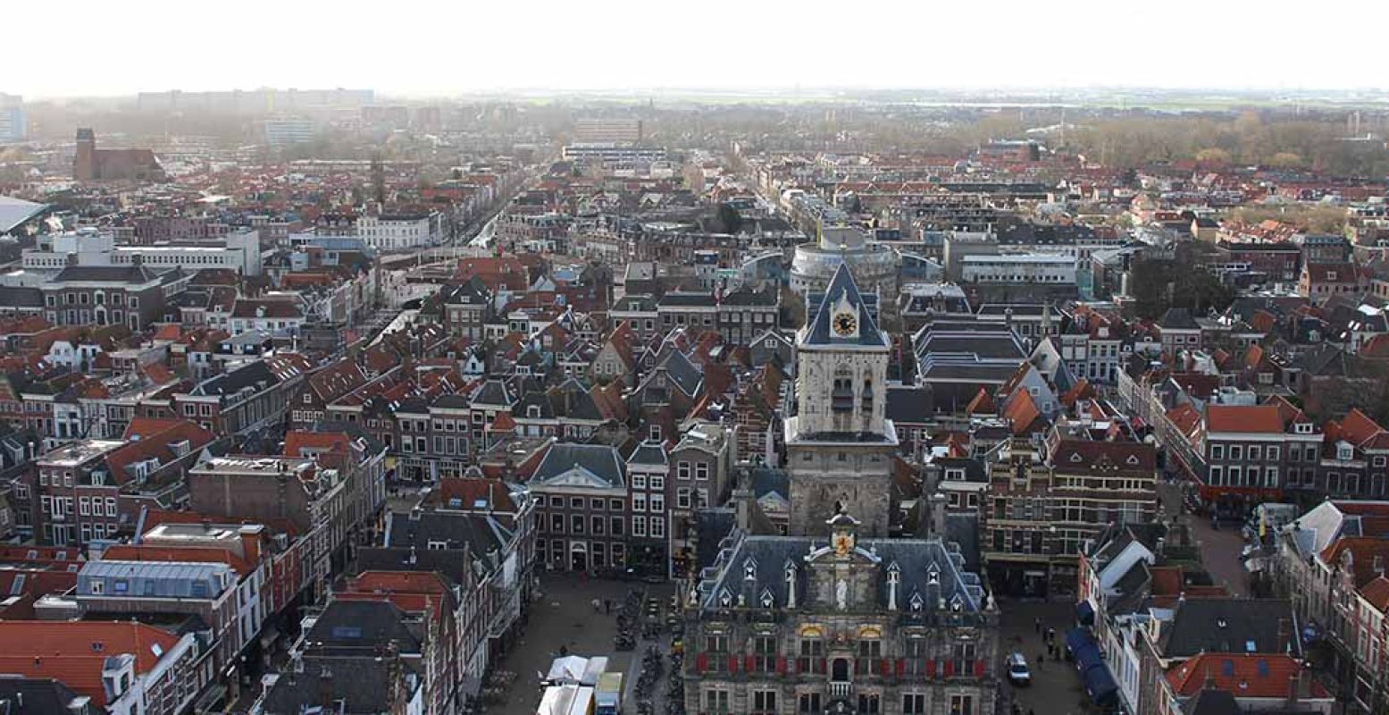 De iconische Markt ligt aan je voeten. Foto: DagjeWeg.NL.