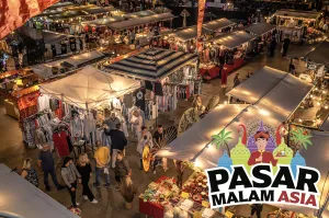 Pasar Malam Asia Expo Temple BVFoto geüpload door gebruiker.
