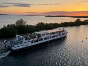 Rondvaart Harderwijk | Veluwemeer Cruises