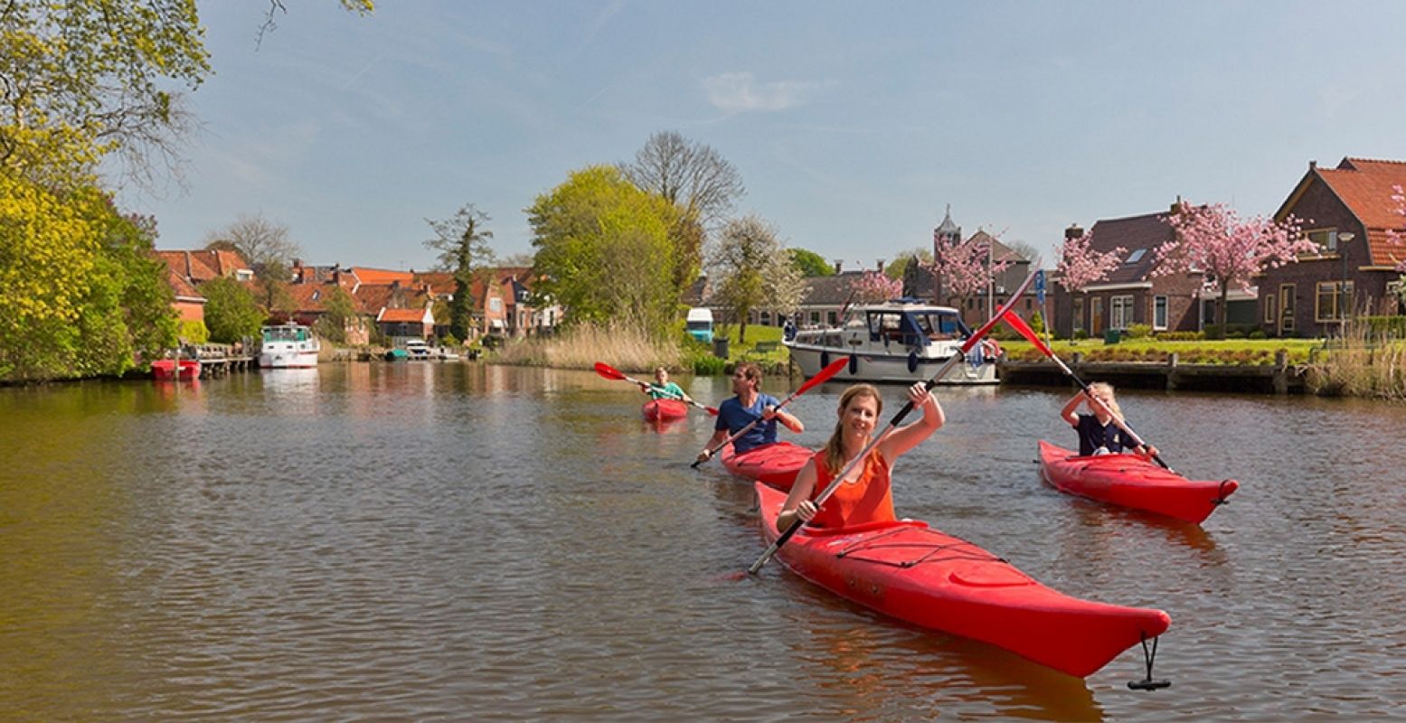 Maak een kanotocht door Groningen met een kano of kajak van Marenland. Foto: Marenland
