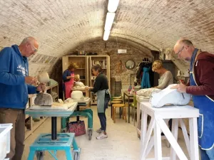 Dagworkshop Beeldhouwen in Steen Foto geüpload door gebruiker Stichting Liniebreed Ondernemen.
