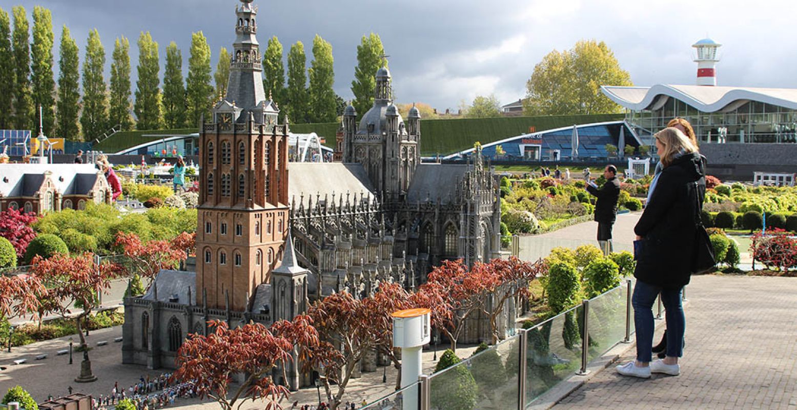 De Sint-Janskathedraal in Madurodam. Foto: Redactie DagjeWeg.NL, Coby Boschma.