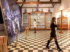 Gratis audiotour. Foto: Royal Delft Museum