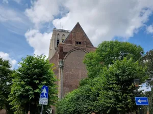 De kerk vanbuiten. Foto: DagjeWeg.NL