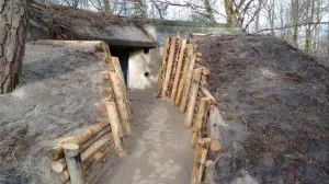 Kleine rondleiding in Biberbunker Oostvoorne Foto geüpload door gebruiker Waterlinie Evenement