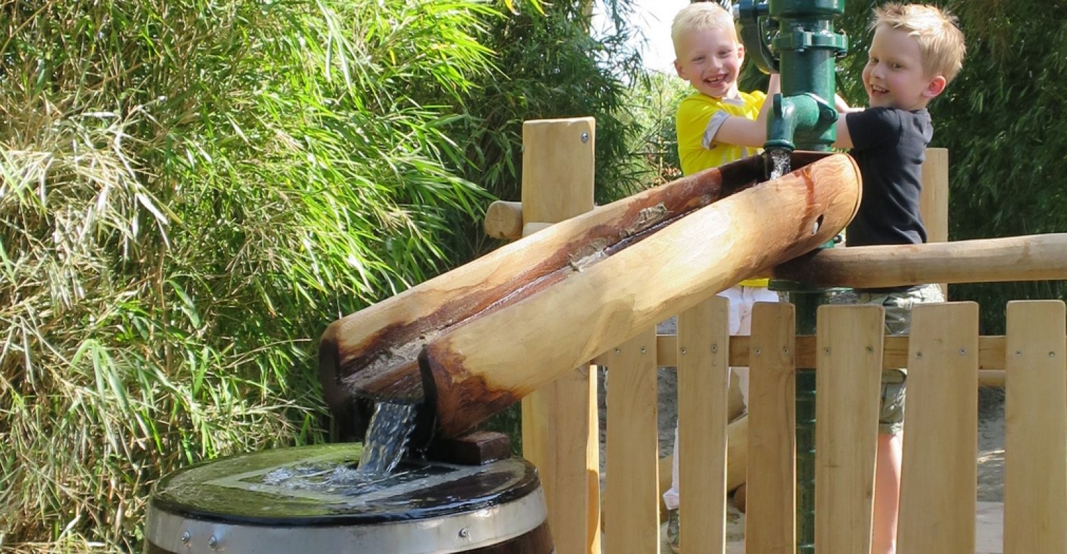 In Berkenhof Tropical Zoo kunnen peuters en kleuters dieren ontdekken en heerlijk spelen. Foto: Berkenhof Tropical Zoo