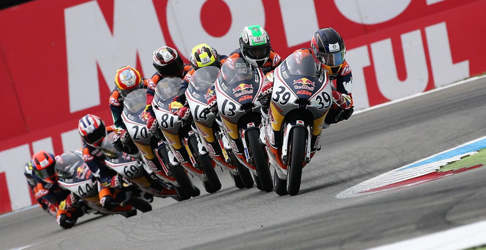 Motorfans kunnen hun hart weer ophalen tijdens de TT Assen, waar de wereldtop strijdt om de Grand Prix voor motoren. Foto: TT Circuit Assen / Miranda Drenth - Drenth Fotografie