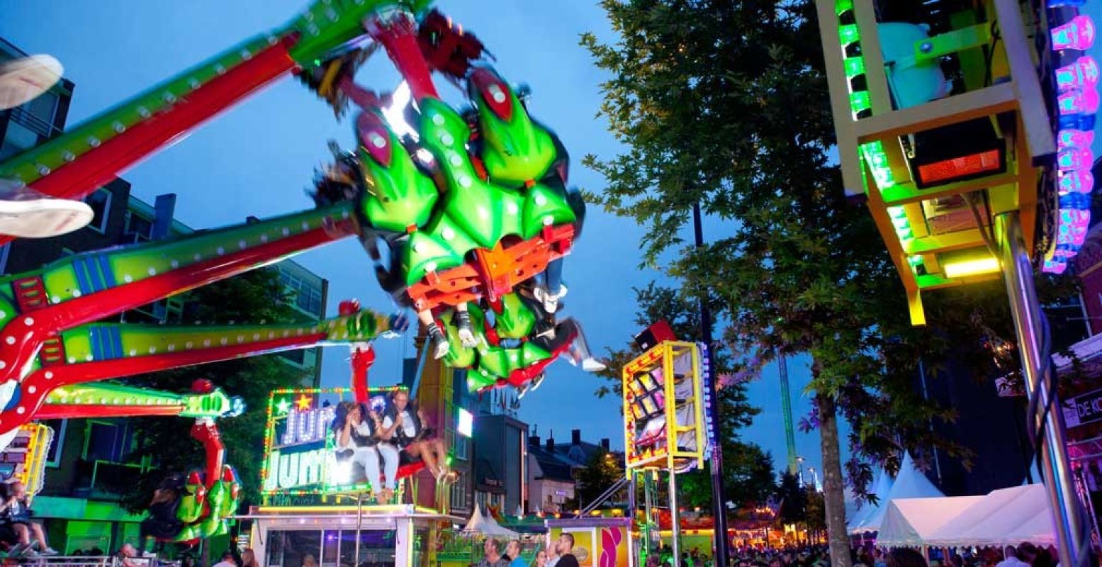 De Tilburgse Kermis heeft 230 attracties. Foto: VVV Tilburg.