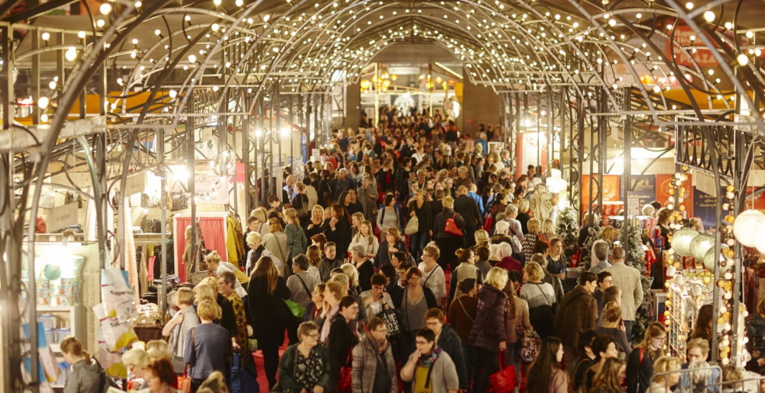 Non-stop shoppen en samen in de feeststemming komen op de Margriet Winterfair. Foto: Sanoma SBS Events.