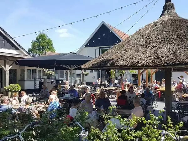 Foto's: Landgoed Het Rheins. Foto's: Landgoed Het Rheins.