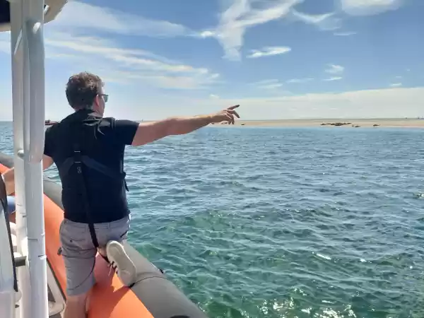 Uitleg van schipper Douwe. Foto: Bertine - I Like Terschelling 