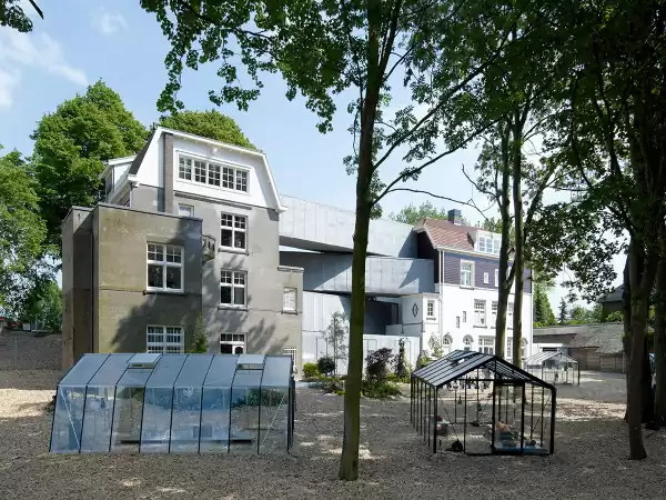 Het bijzondere gebouw van het Nationaal Glasmuseum. Foto: Nationaal Glasmuseum