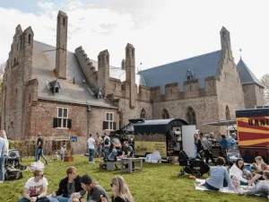 Foodtruck Festival Foodtruck Festival op Kasteel Radboud. Foto: Demi Visser
