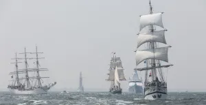 Bewonder grote zeilschepen tijdens Sail Den Helder