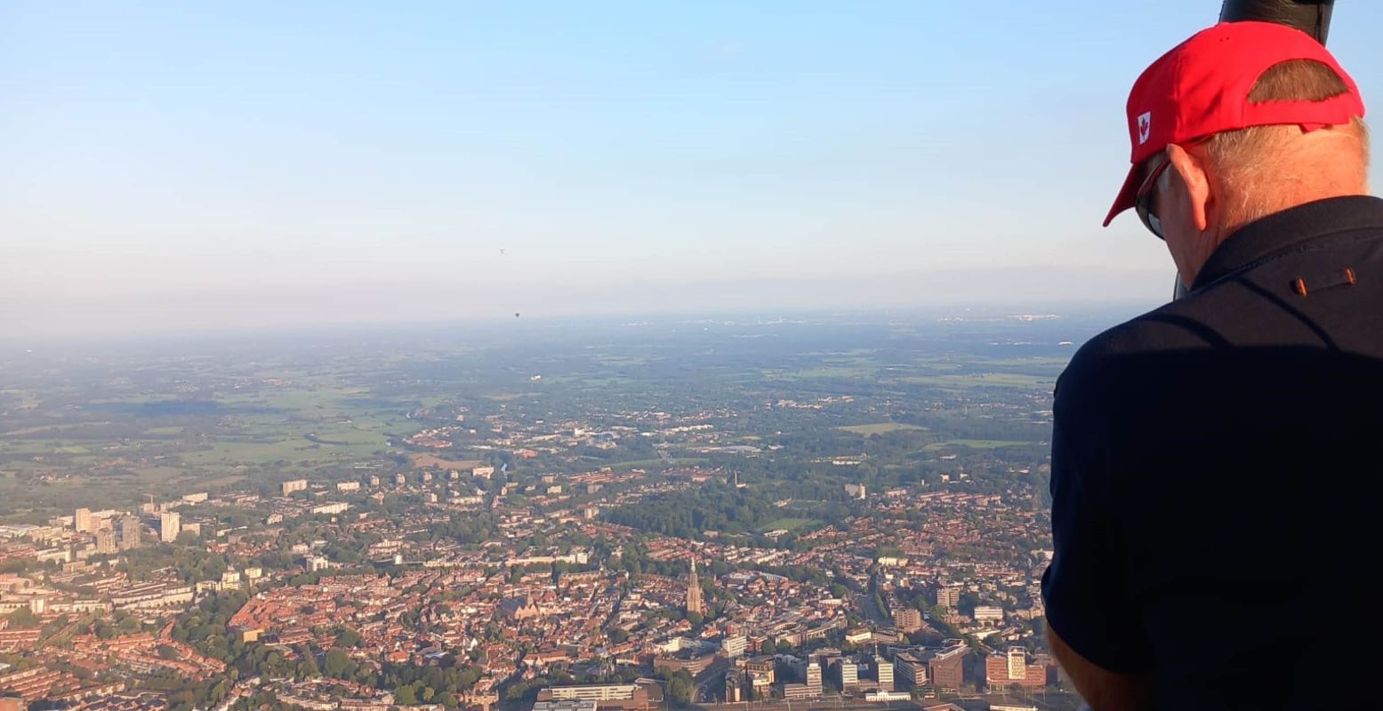 Amersfoort vanuit de lucht. Zie je een bekend punt? Foto: DagjeWeg.NL © Daniëlle Kleijer