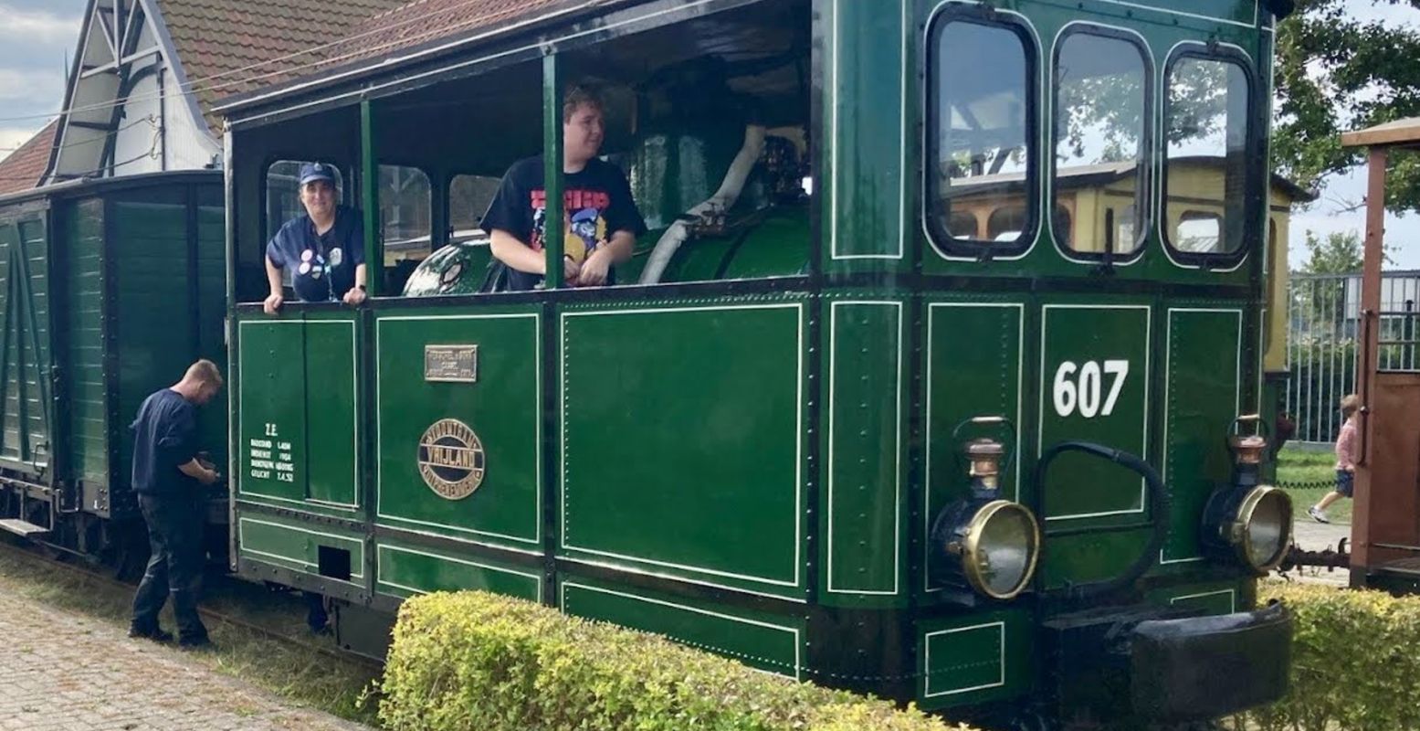 Stap in historische trams dit weekend tijdens het Bello Festival. Foto: Museumstoomtram Hoorn-Medemblik Stap in historische trams dit weekend tijdens het Bello Festival. Foto: Museumstoomtram Hoorn-Medemblik