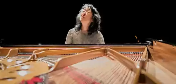 Mitsuko Uchida © Geoffroy Schied | Foto ge&uuml;pload door gebruiker concertgebouw