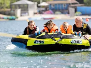 Center Parcs De Vossemeren Volop mogelijkheden voor watersporten.