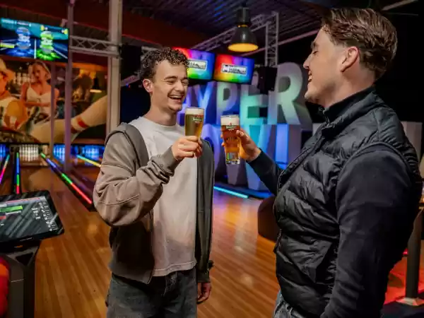 HyperBowling Biertje na afloop. Foto: Hyperbowling Middelburg