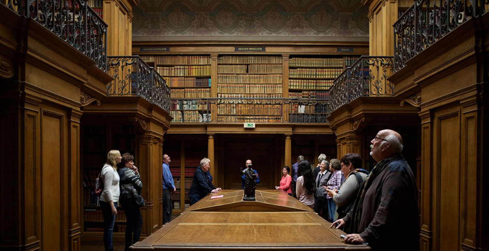 Bekijk tijdens de Museumweek de parels van de musea, zoals de prachtige bibliotheek van Teylers Museum dat normaal gesloten is voor bezoekers. Foto: Ernst van Deursen