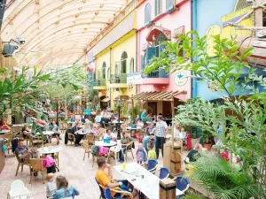 Center Parcs Nordseeküste Market Dome.